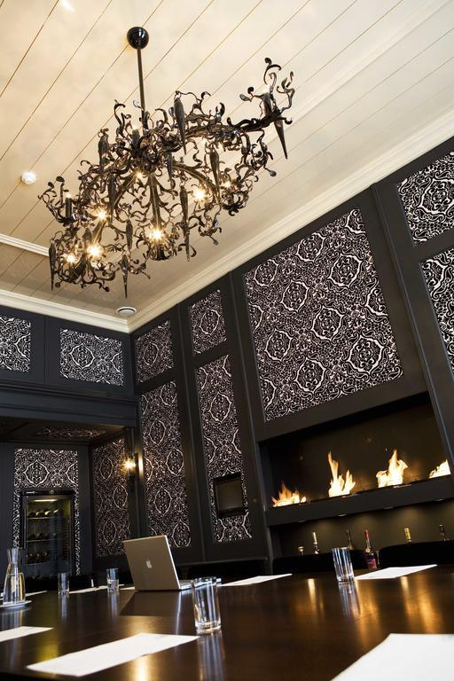 Suitehotel Posthoorn Монникендам Экстерьер фото