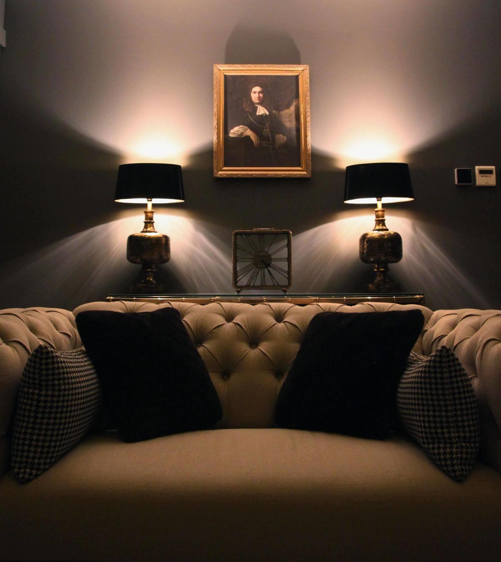 Suitehotel Posthoorn Монникендам Экстерьер фото